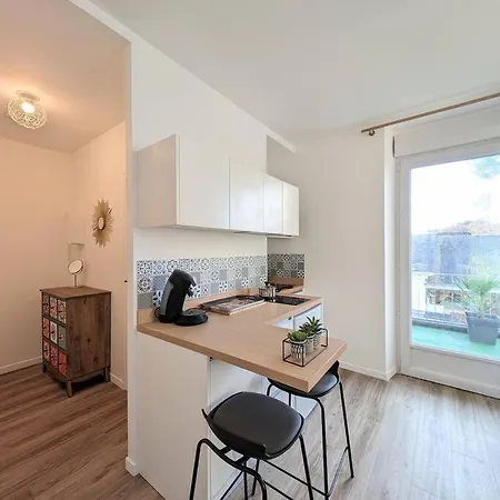 Et Commerces De - Appt 3 Personnes Apartamento *